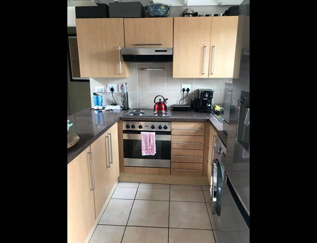 1 BEDROOM APARTMENT TO LET IN LONEHILL